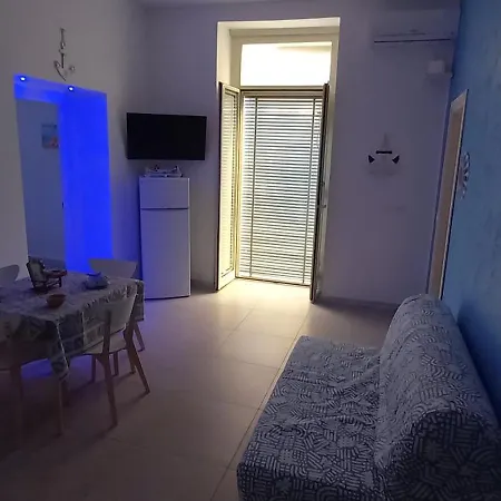 Casa Vacanze La Fenice-2